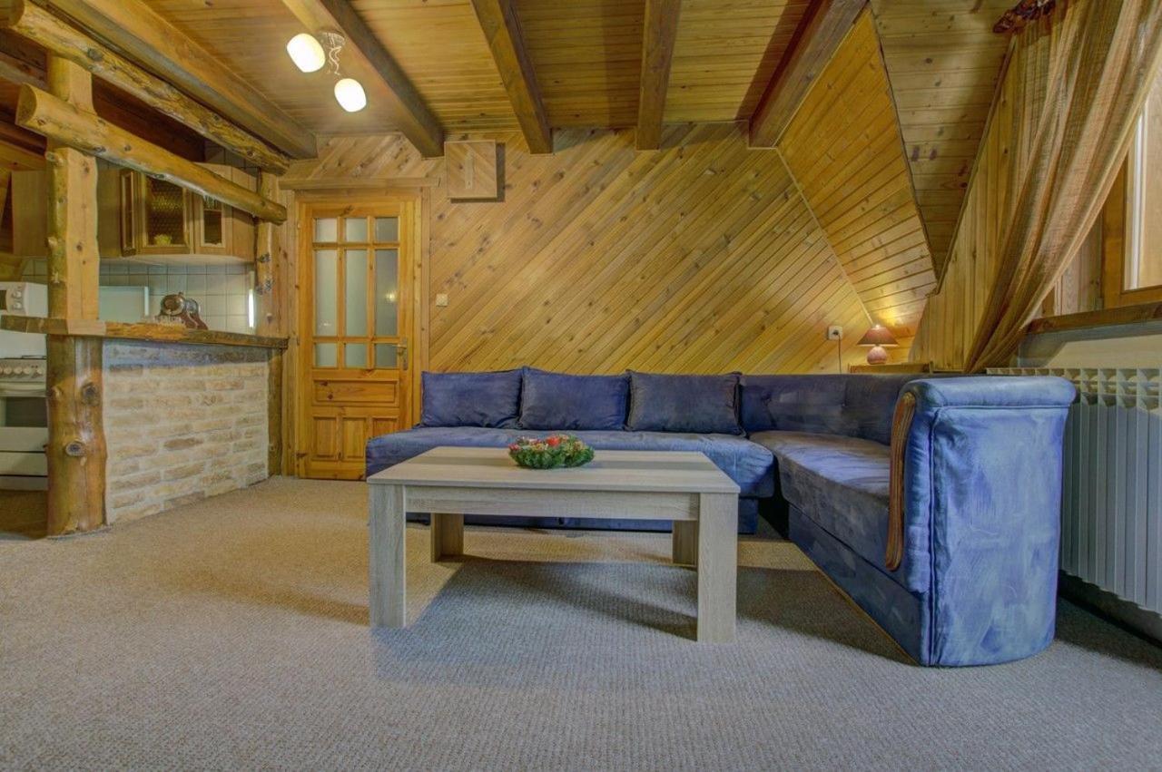 Apartments Dobro Яхорина Стая снимка