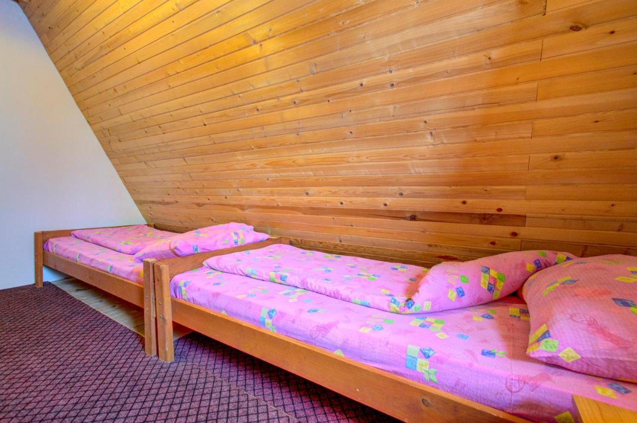 Apartments Dobro Яхорина Екстериор снимка