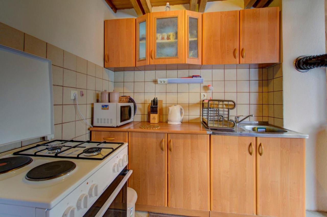 Apartments Dobro Яхорина Екстериор снимка
