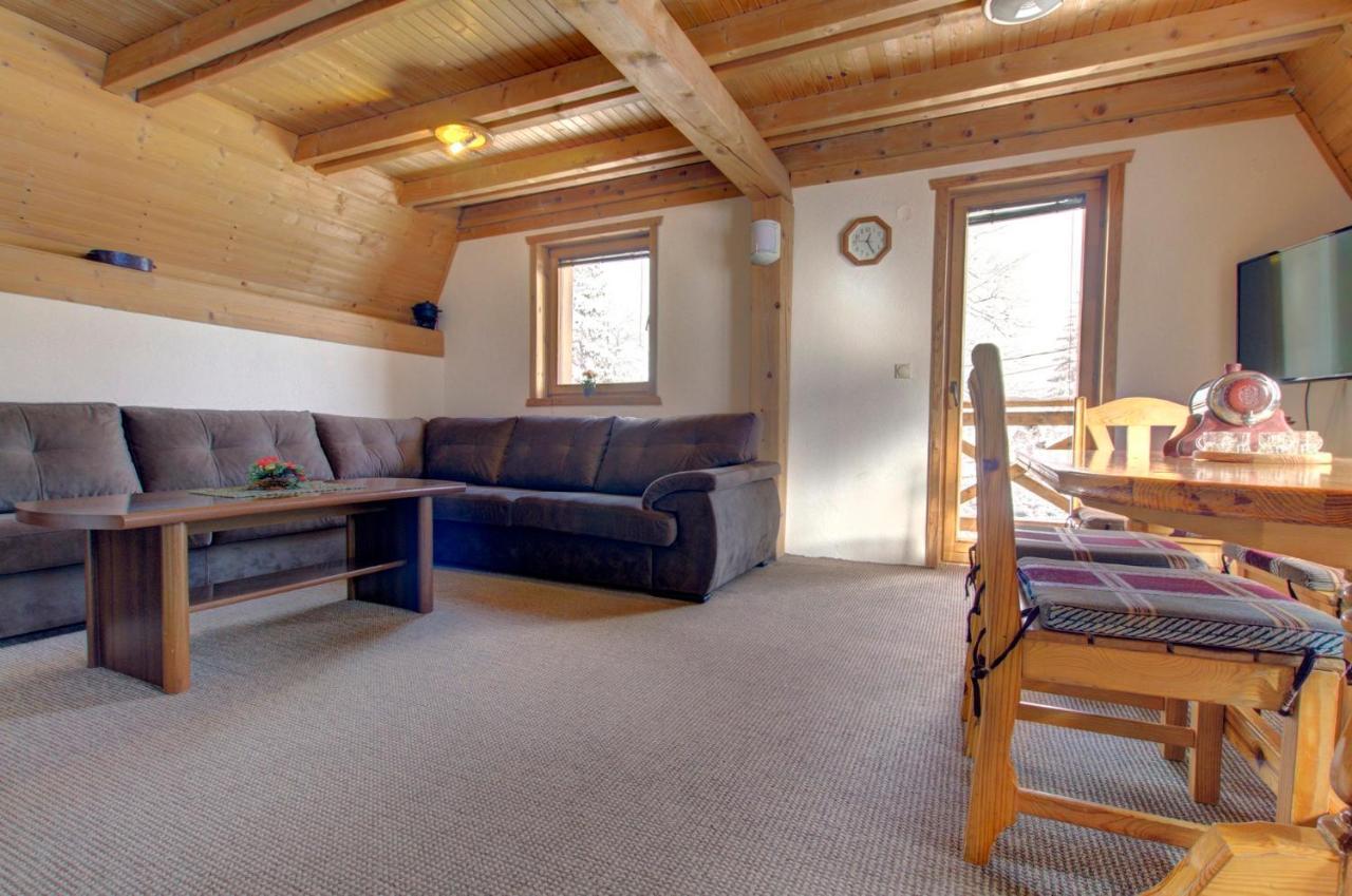 Apartments Dobro Яхорина Екстериор снимка